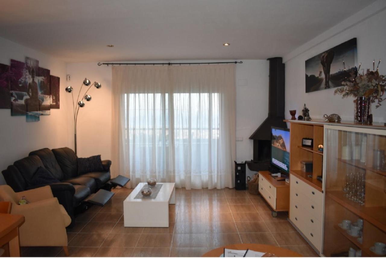 Beach House. Casa Con Piscina Privada 카라펠 외부 사진